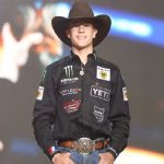 John Crimber, nascido nos Estados Unidos e filho de brasileiro, busca seu primeiro título mundial na PBR — Foto: PBR