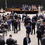 O plenário da Câmara dos Deputados. Foto: Thiago Cristino/Câmara dos Deputados ... Leia mais em https://www.cartacapital.com.br/politica/camara-aprova-reducao-de-quase-40-de-floresta-nacional-no-para/. O conteúdo de CartaCapital está protegido pela legislação brasileira sobre direito autoral. Essa defesa é necessária para manter o jornalismo corajoso e transparente de CartaCapital vivo e acessível a todos